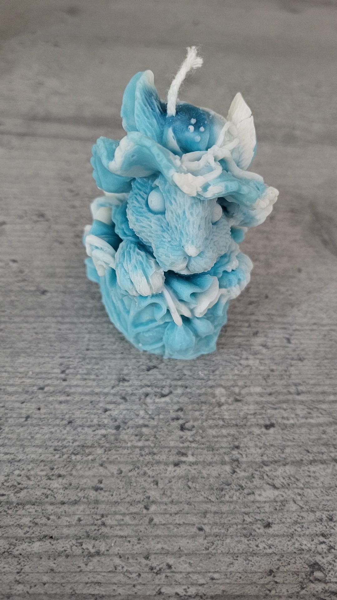lapin bleu